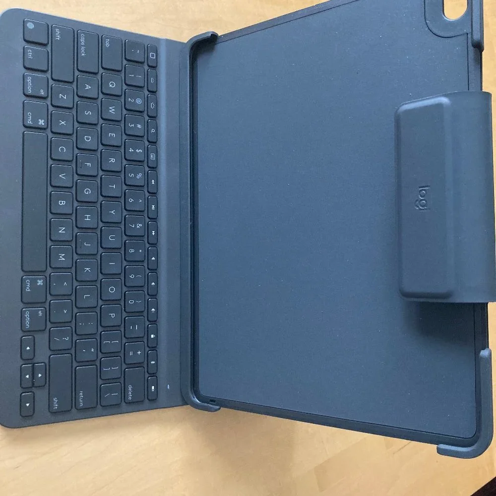 LogiTech 12.9